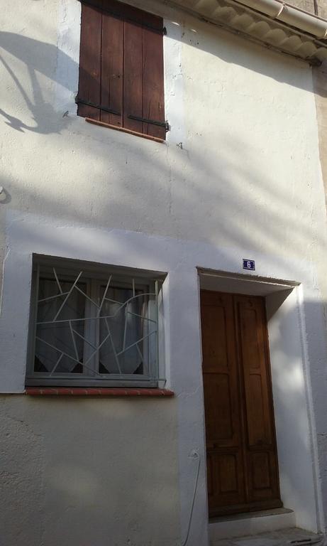 Le Gite Des Remparts Villa Ginestas Exterior photo